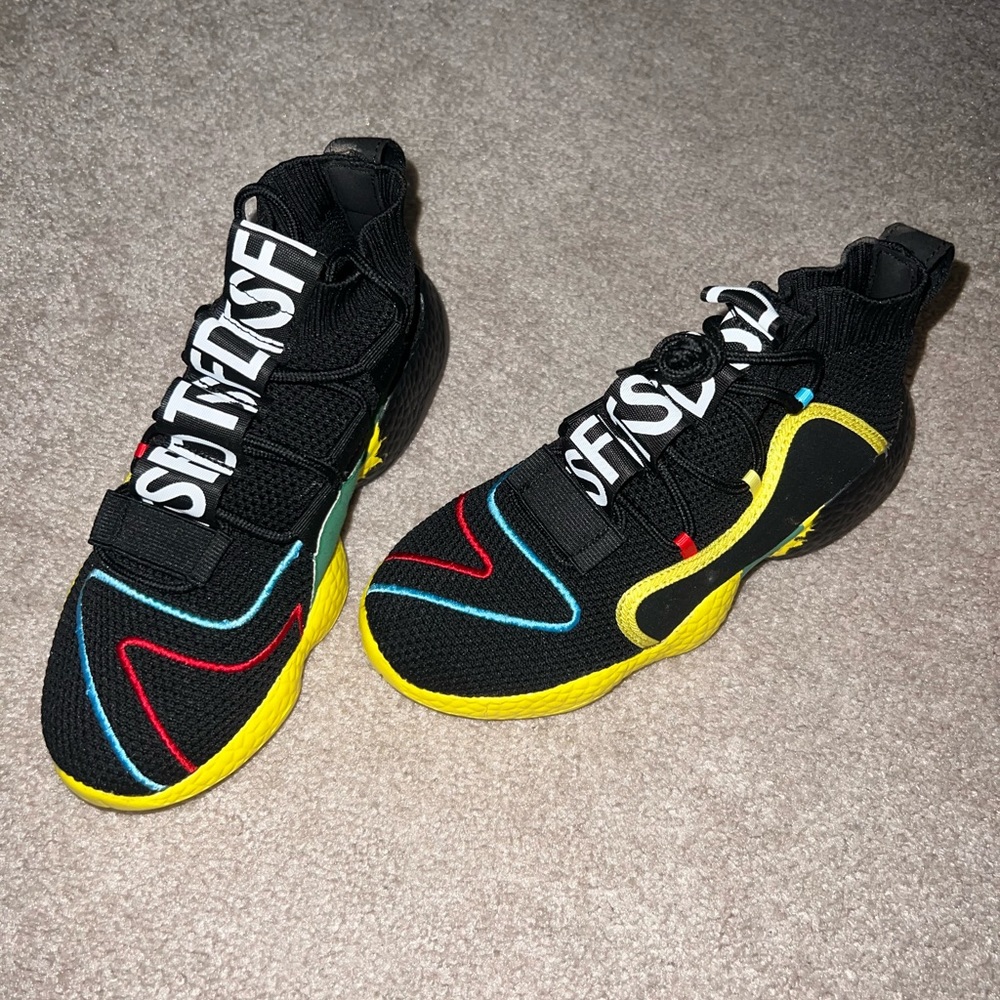NEW Foam/Knit MLO Sneakers